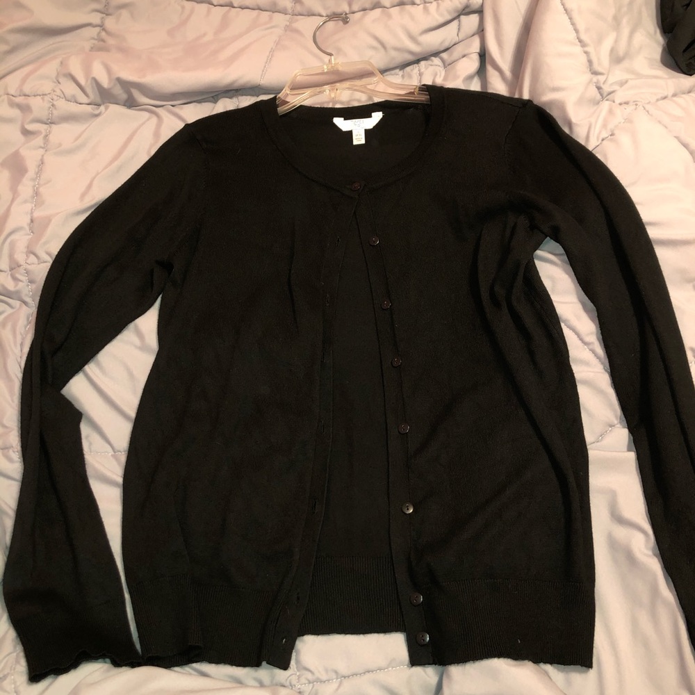 Women’s Button Up Sweater
